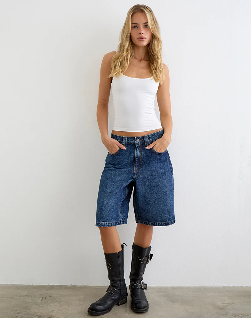 Low Rise Denim Skater Short in Mid Blue Used