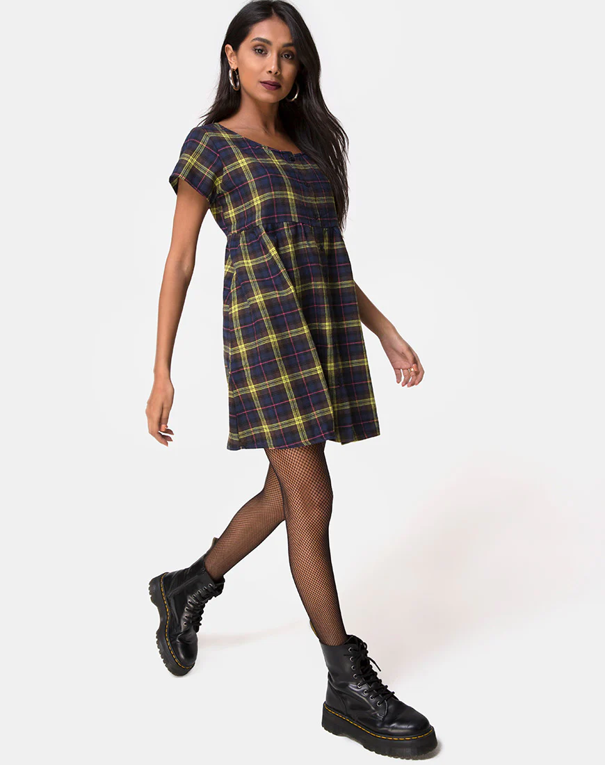Skibbie Dress In Plain Brown Yellow Check - Image 3