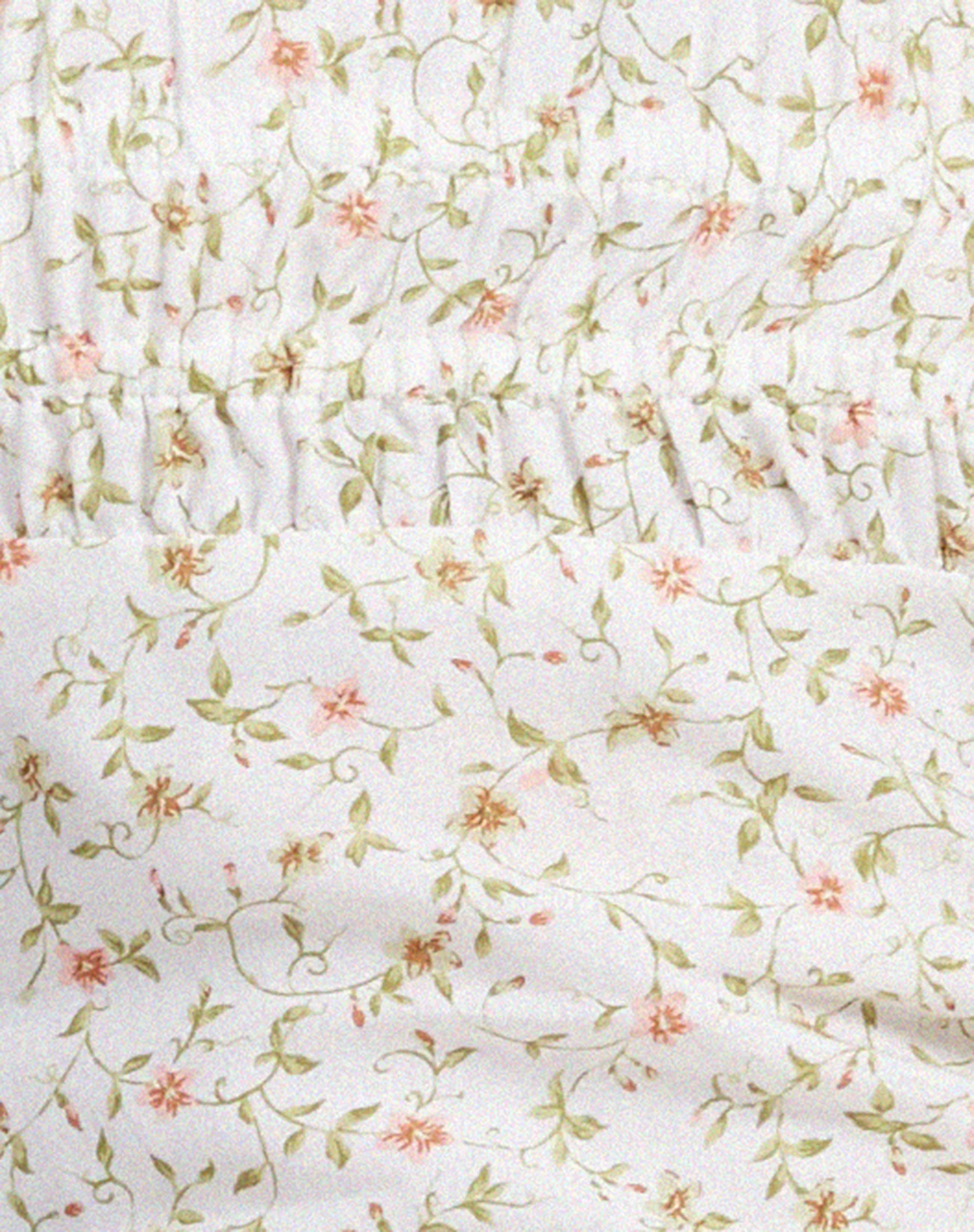 Soyla Top in Pretty Petal Ivory - Image 5