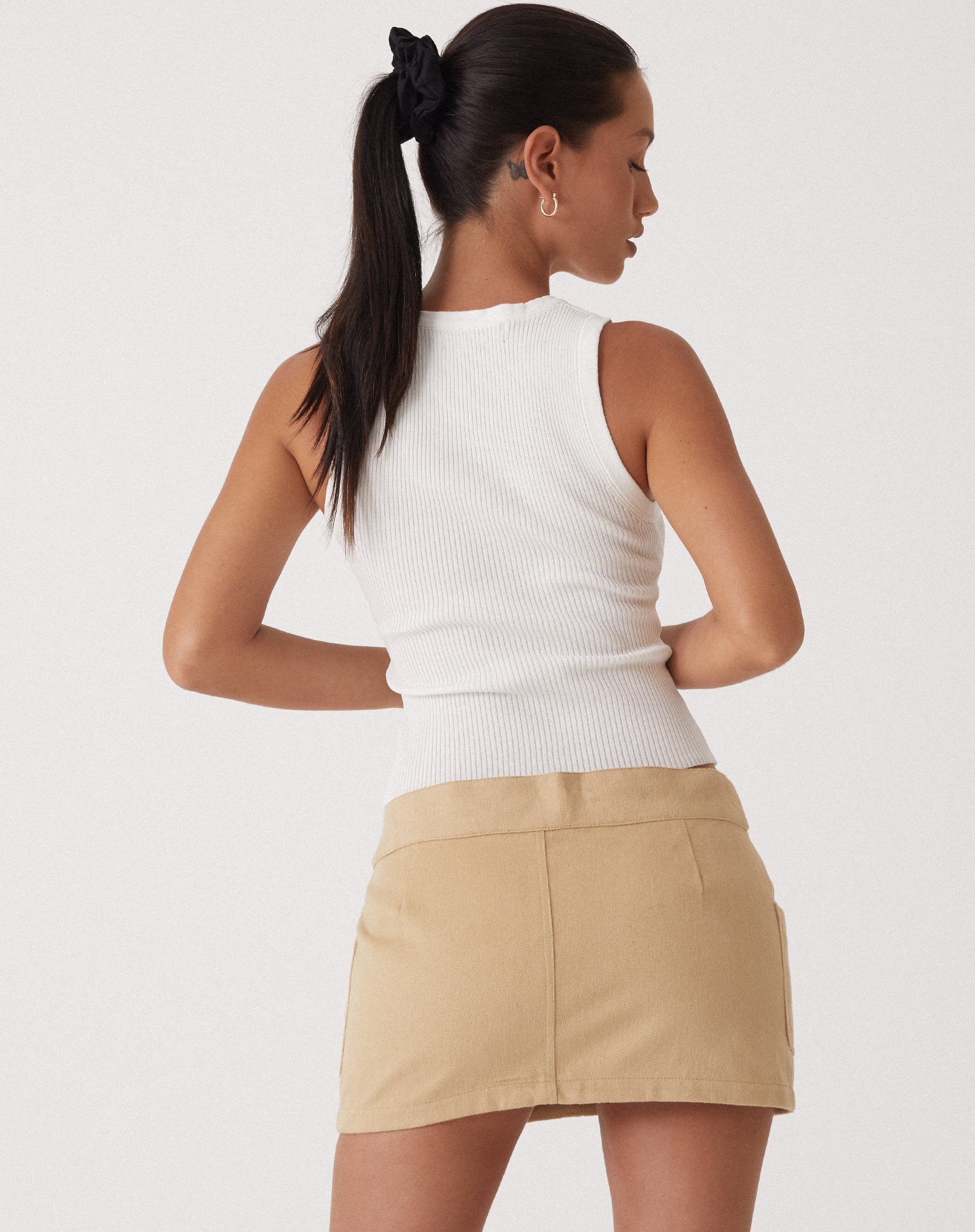 MOTEL X OLIVIA NEILL Stina Cargo Micro Skirt in Tan - Image 4