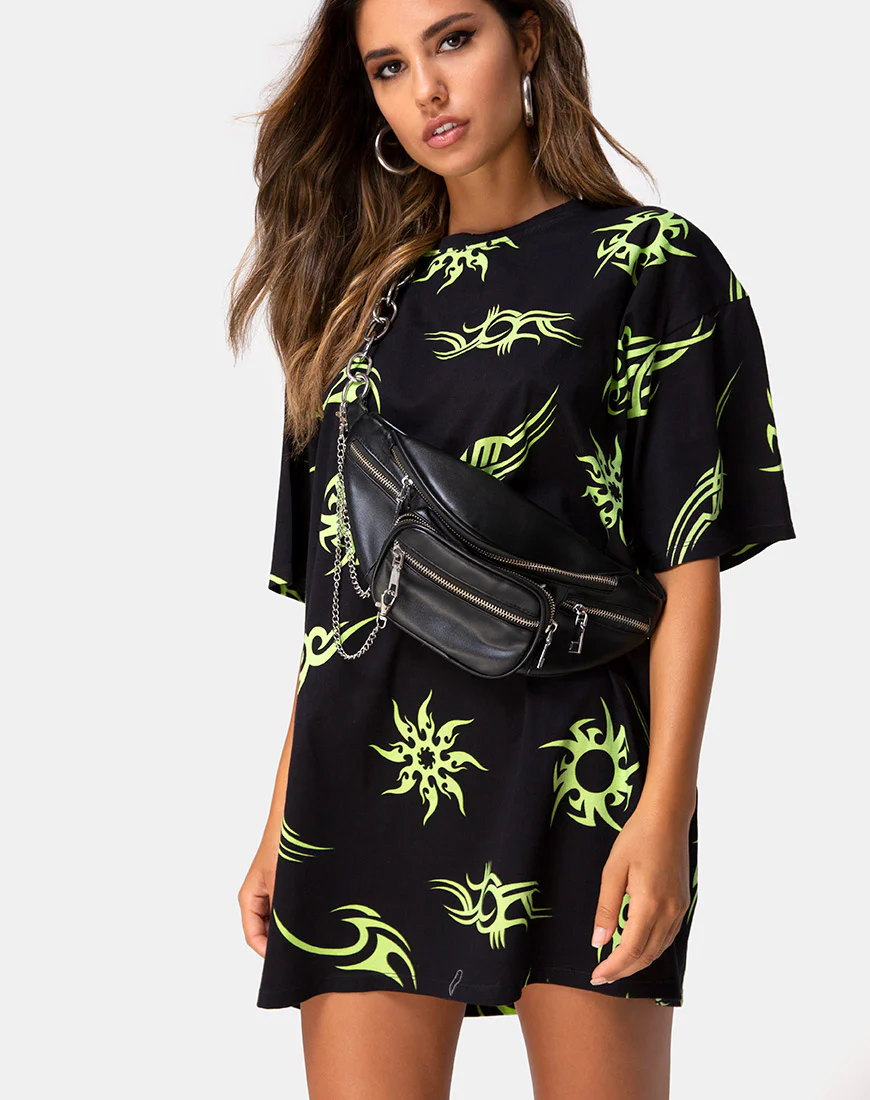 Sunny Kiss Tee in Black with Tribal Repeat - Image 5