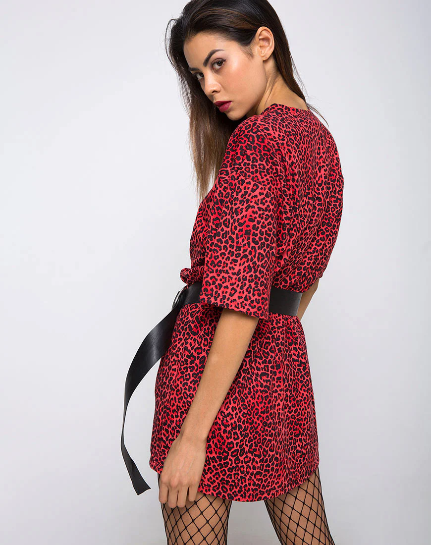 Sunny Kiss Oversize Tee in Coloured Animal Red - Image 3