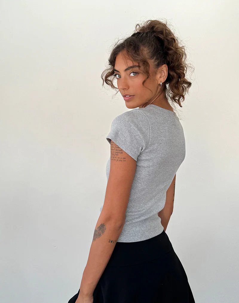 Suti Tee in Grey Marl with Cobalt Blue Bow Embroidery - Image 5