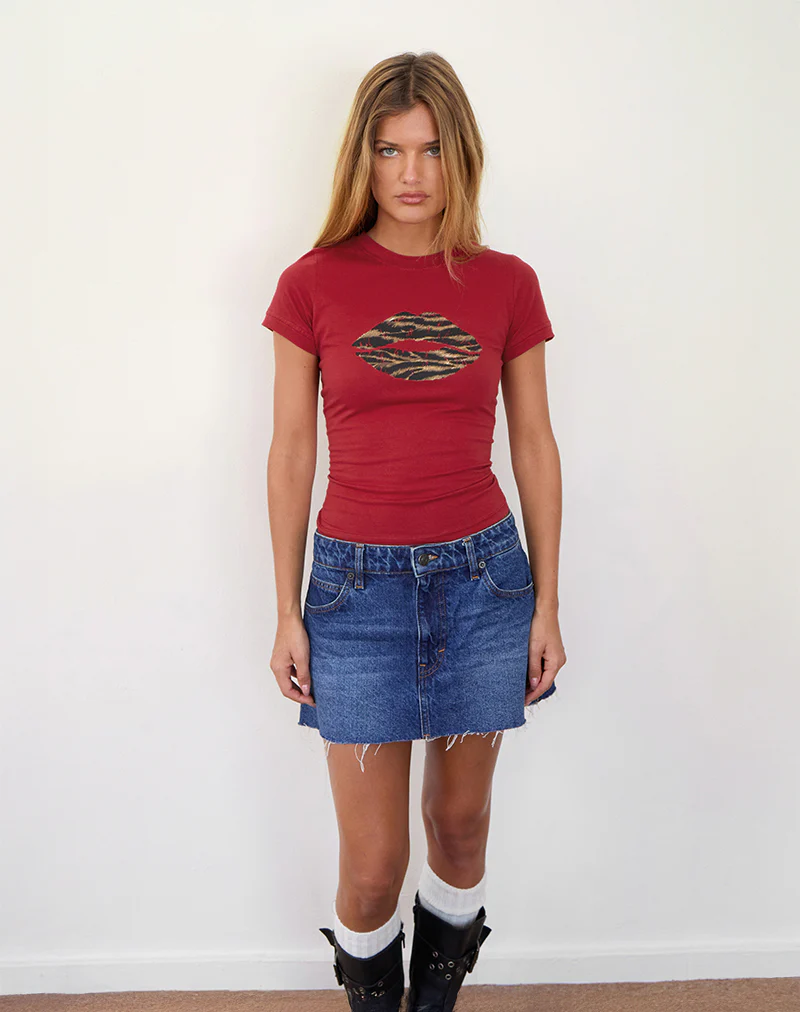 Sutin Tee in Adrenaline Red with Leopard Lip Print - Image 2