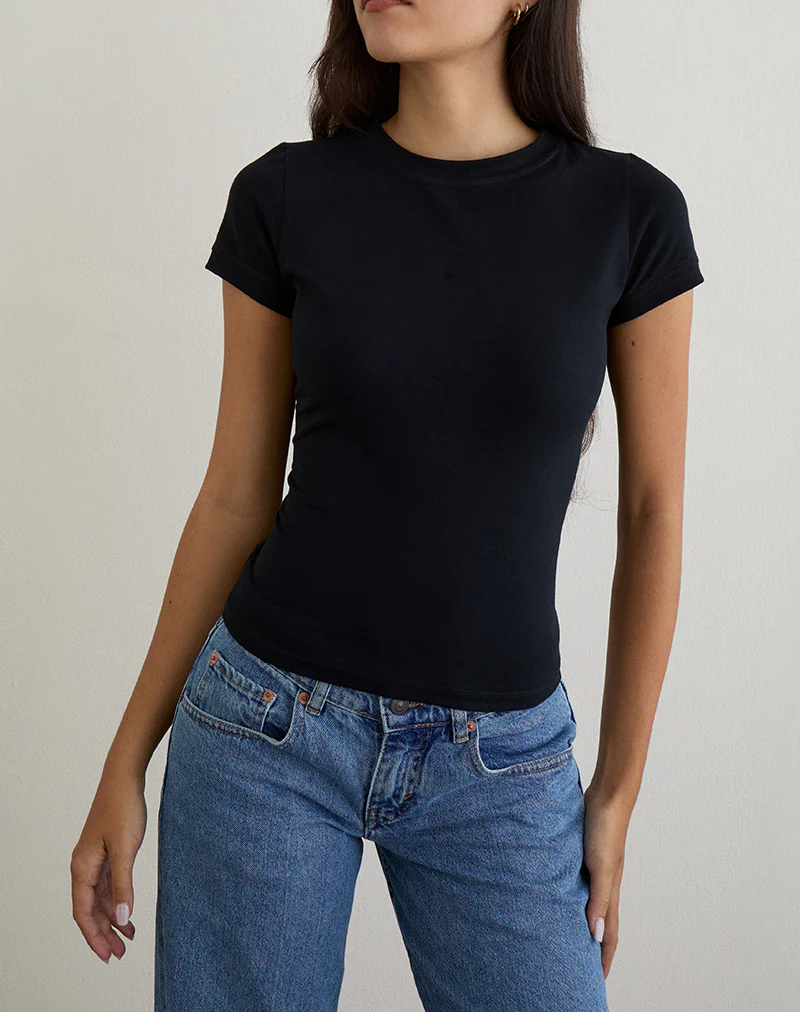 Sutin Tee in Black - Image 3