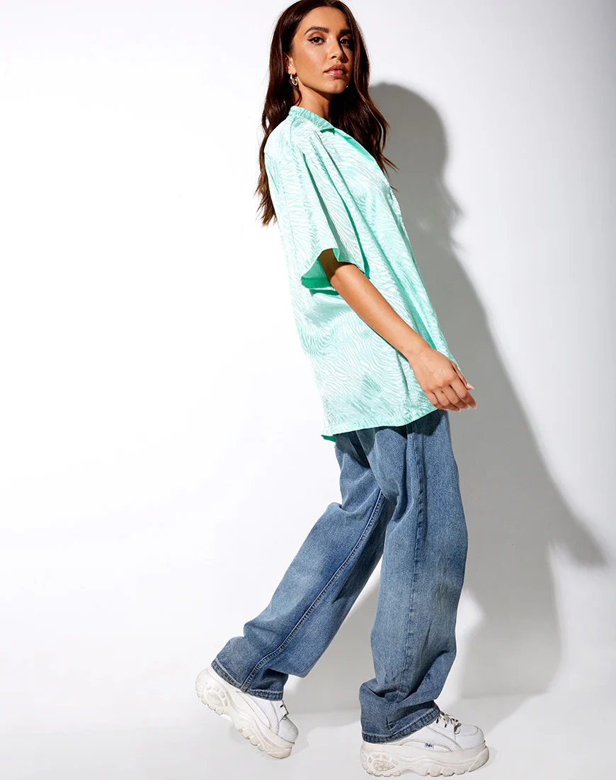Taelsa Shirt in Satin Zebra Aquamarine - Image 5