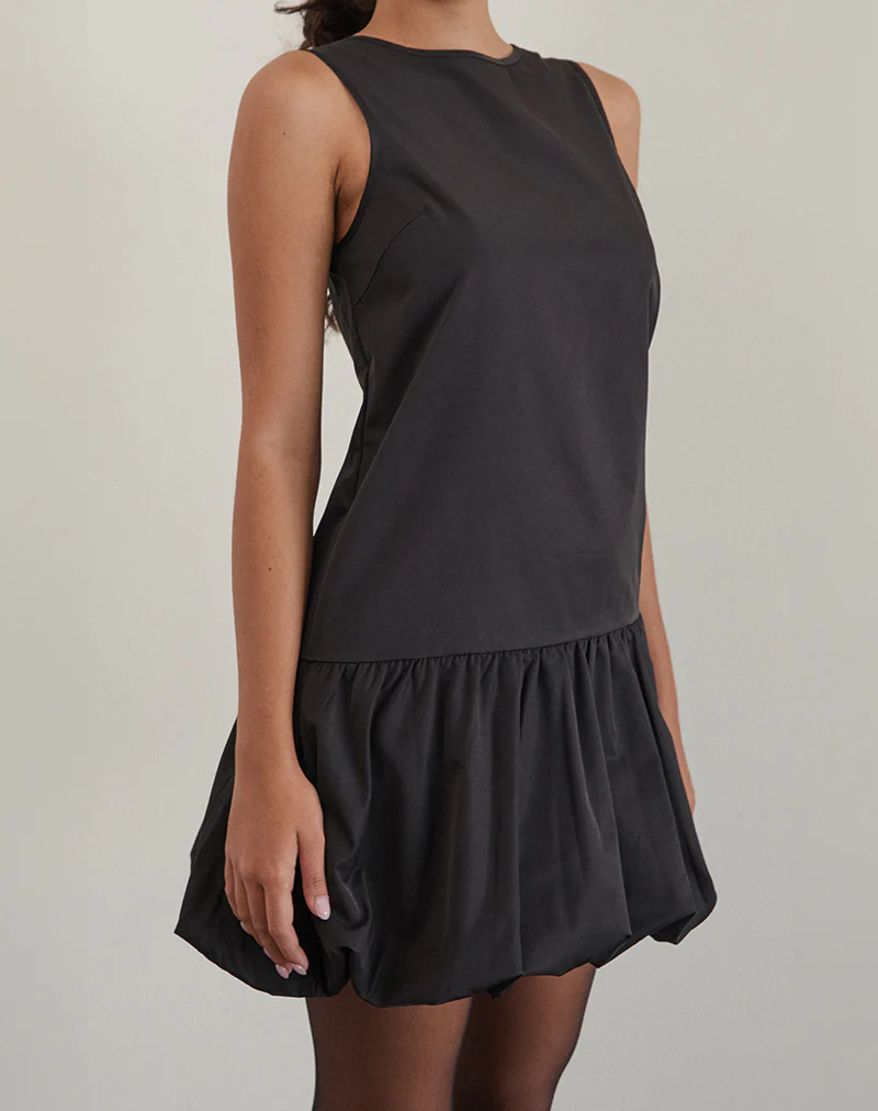 Tamilo Bubble Hem Mini Dress in Black - Image 4