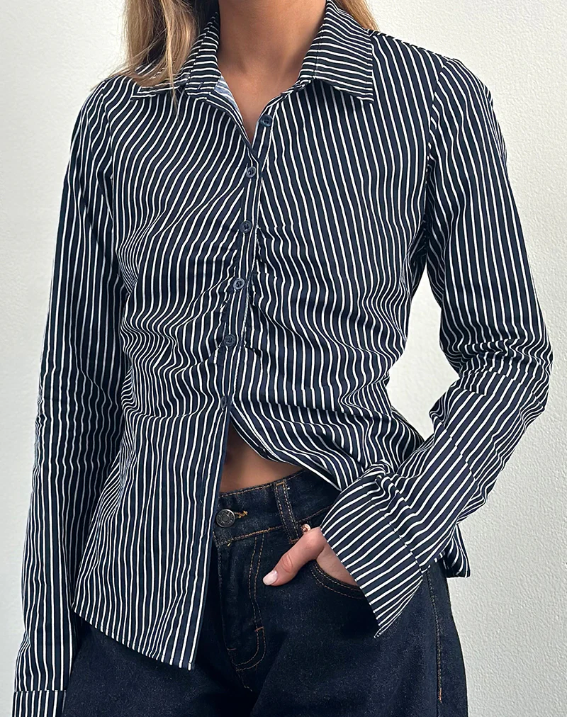 Tarsi Fitted Shirt in Mono Stripe Navy - Image 2