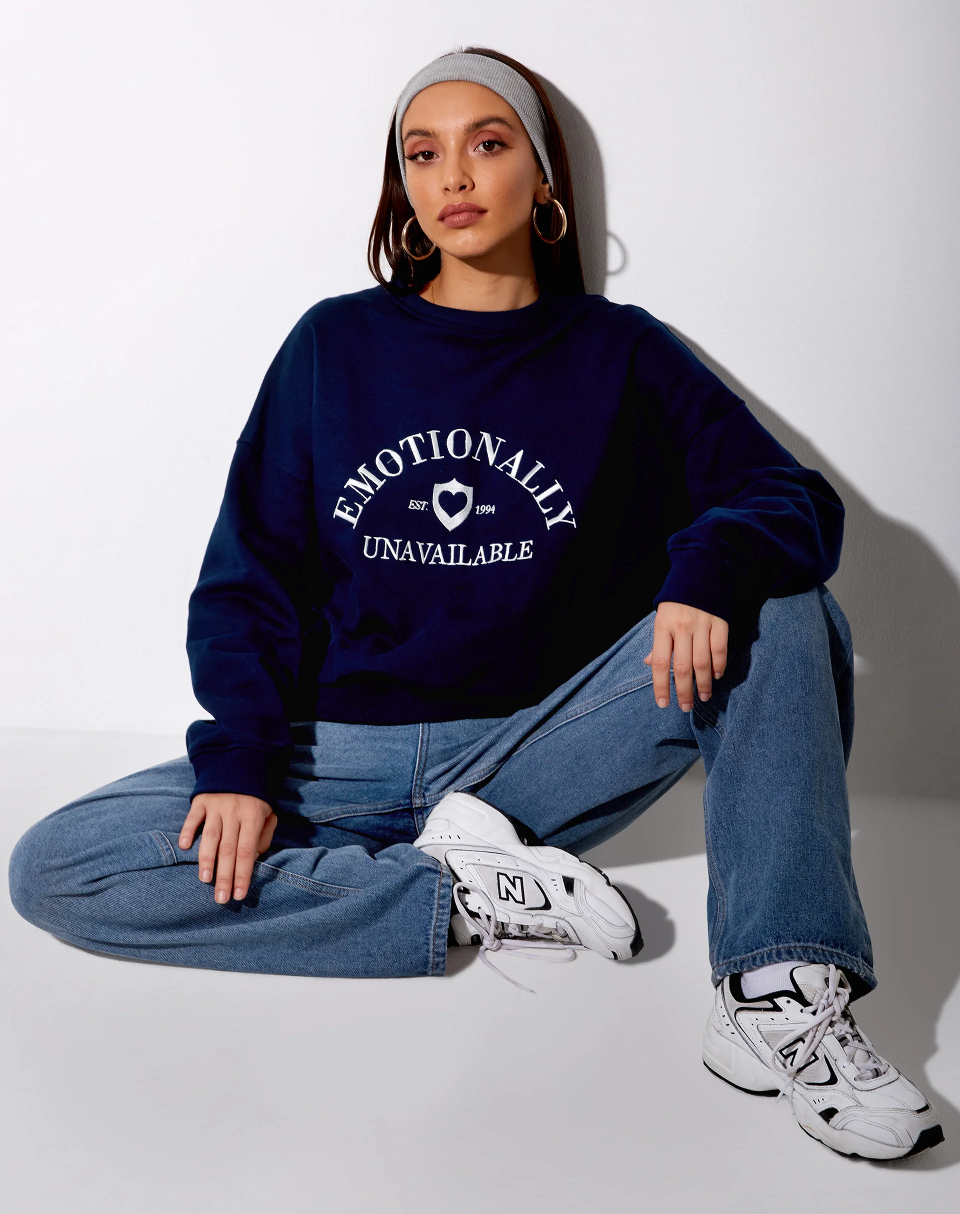 Ted Sweatshirt in Navy 'Emotionally Unavailable' - Image 2