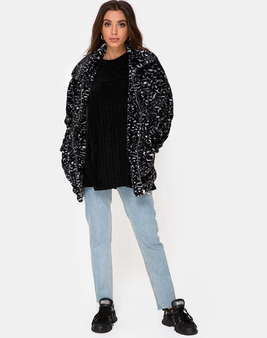 Teddy Bear Fur Coat in Black Leopard - Image 3