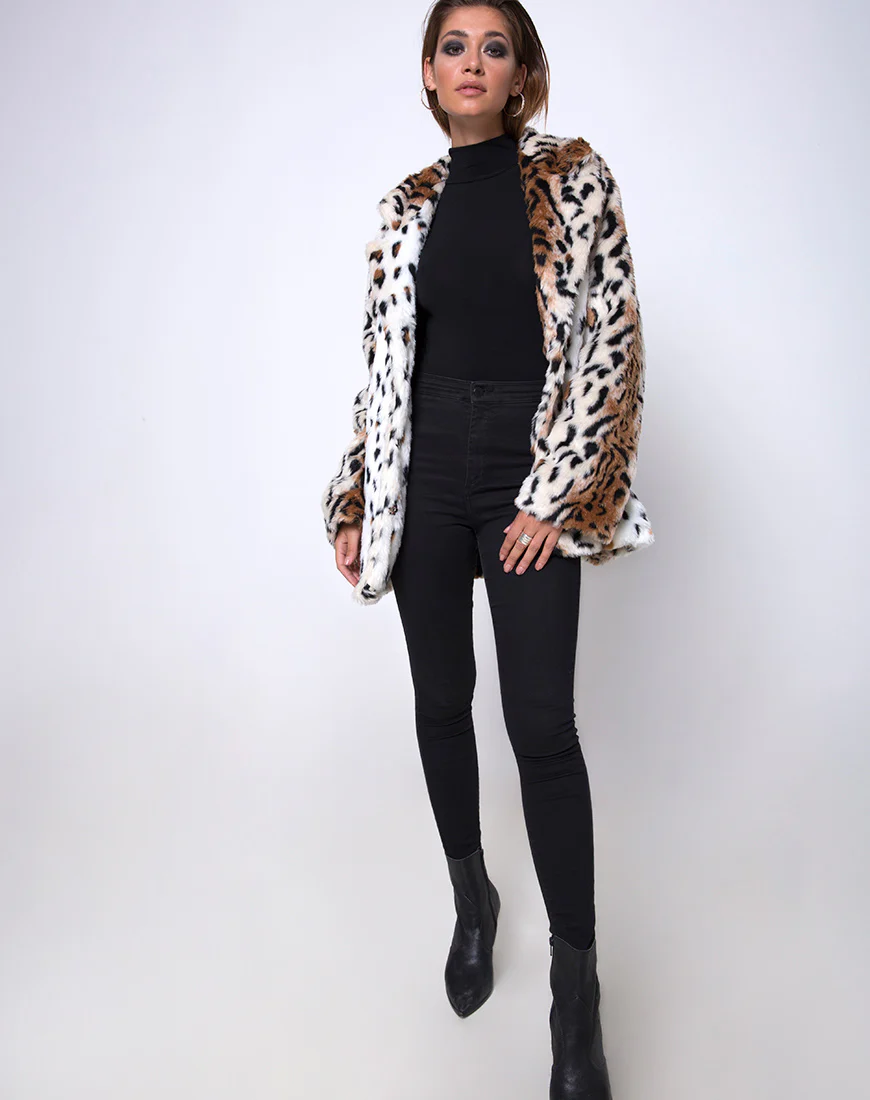 Tina Coat in Leopard Faux Fur - Image 3