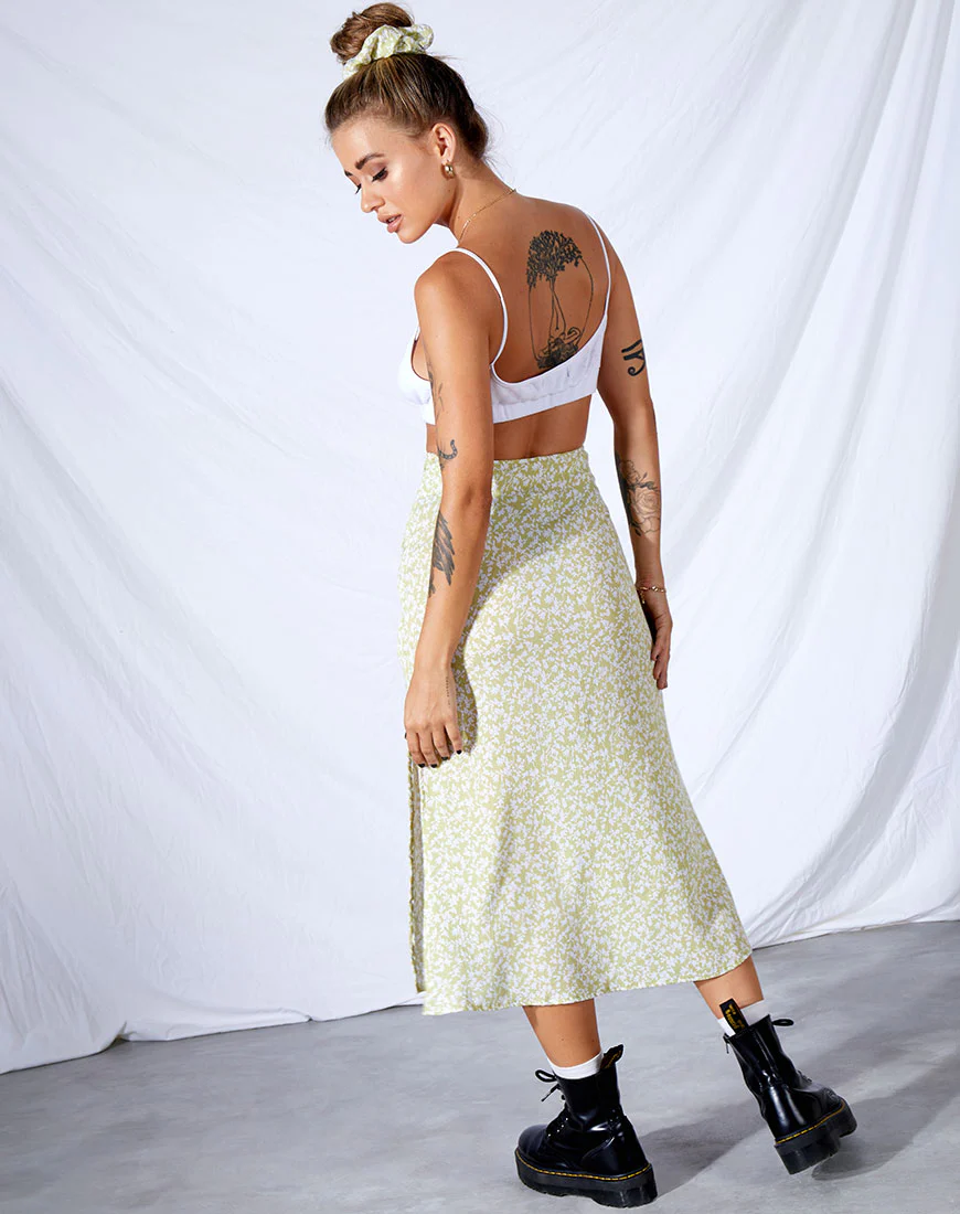 Tindra Midi Skirt in Crinkle Botanic Mint Foam - Image 3