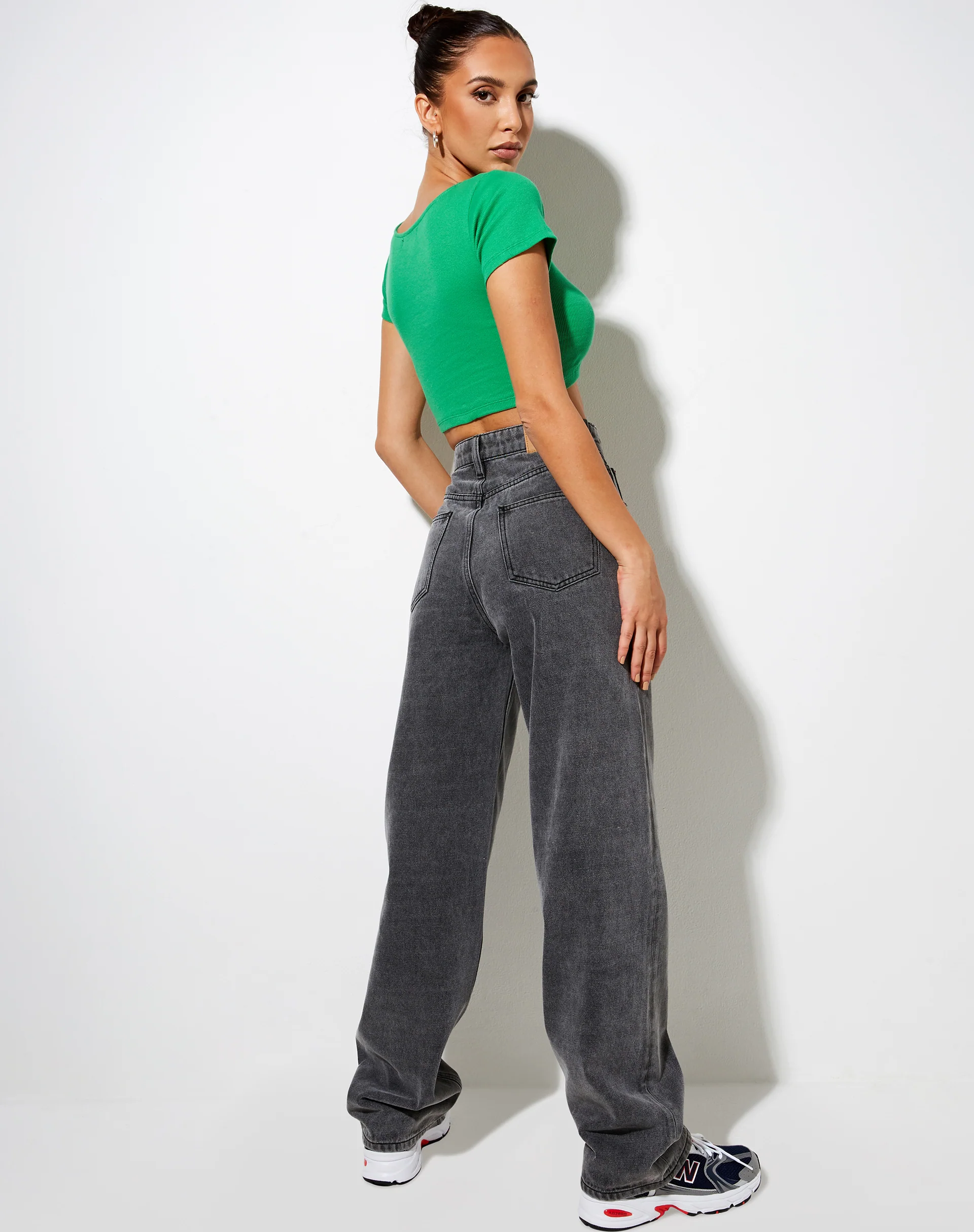 Tindy Crop Top in Rib Fun Green Bellissimo - Image 2