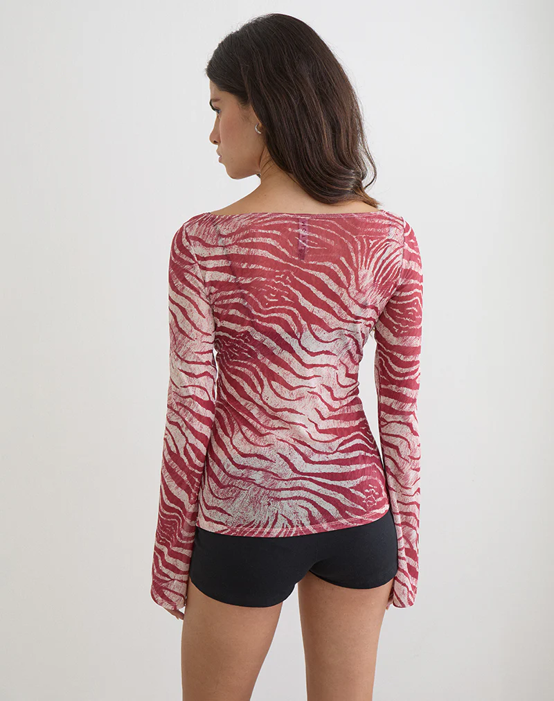 Tineko Long Sleeve Top in Wild Animal Red - Image 4