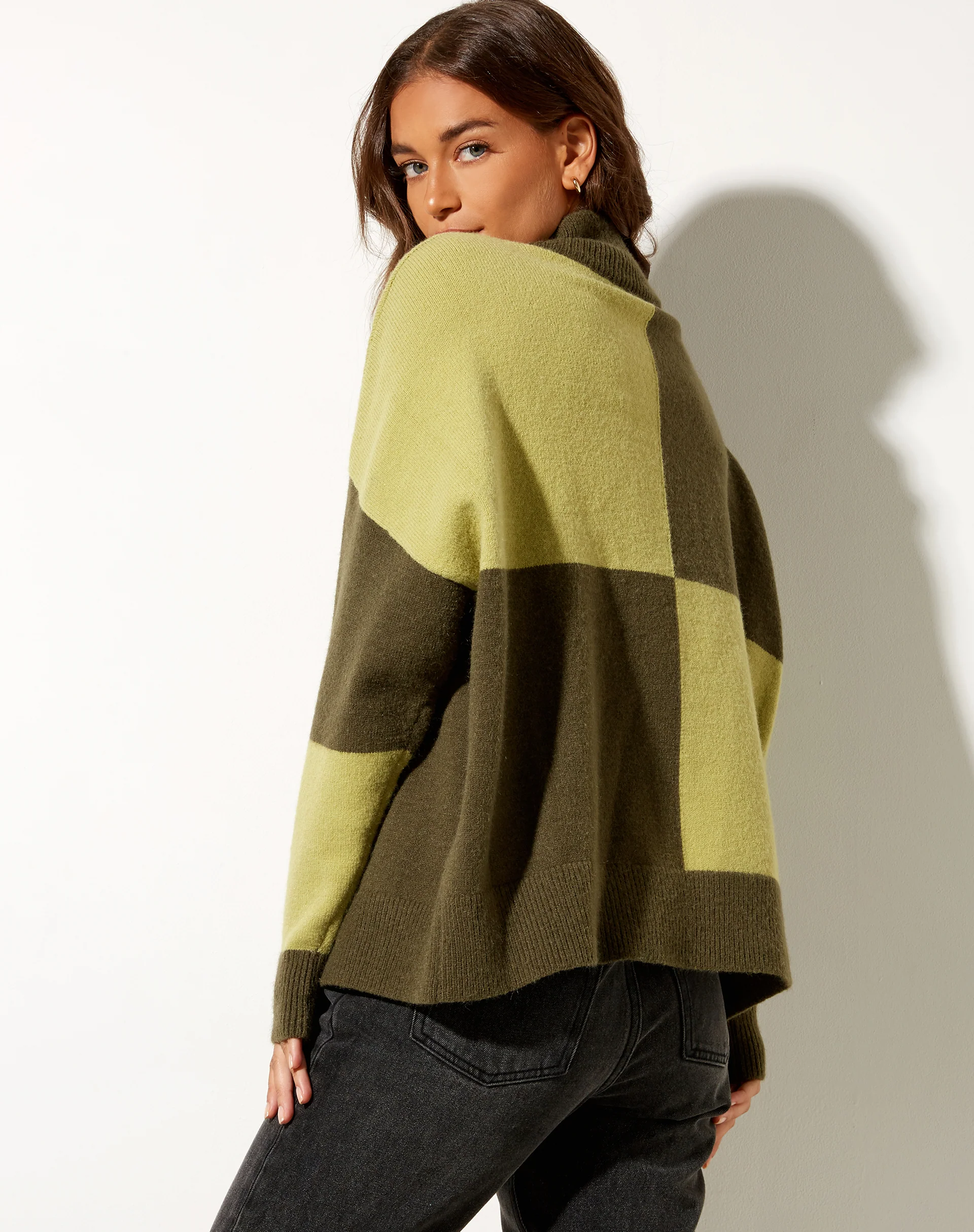 Tusca Sweatshirt in Green - Image 4