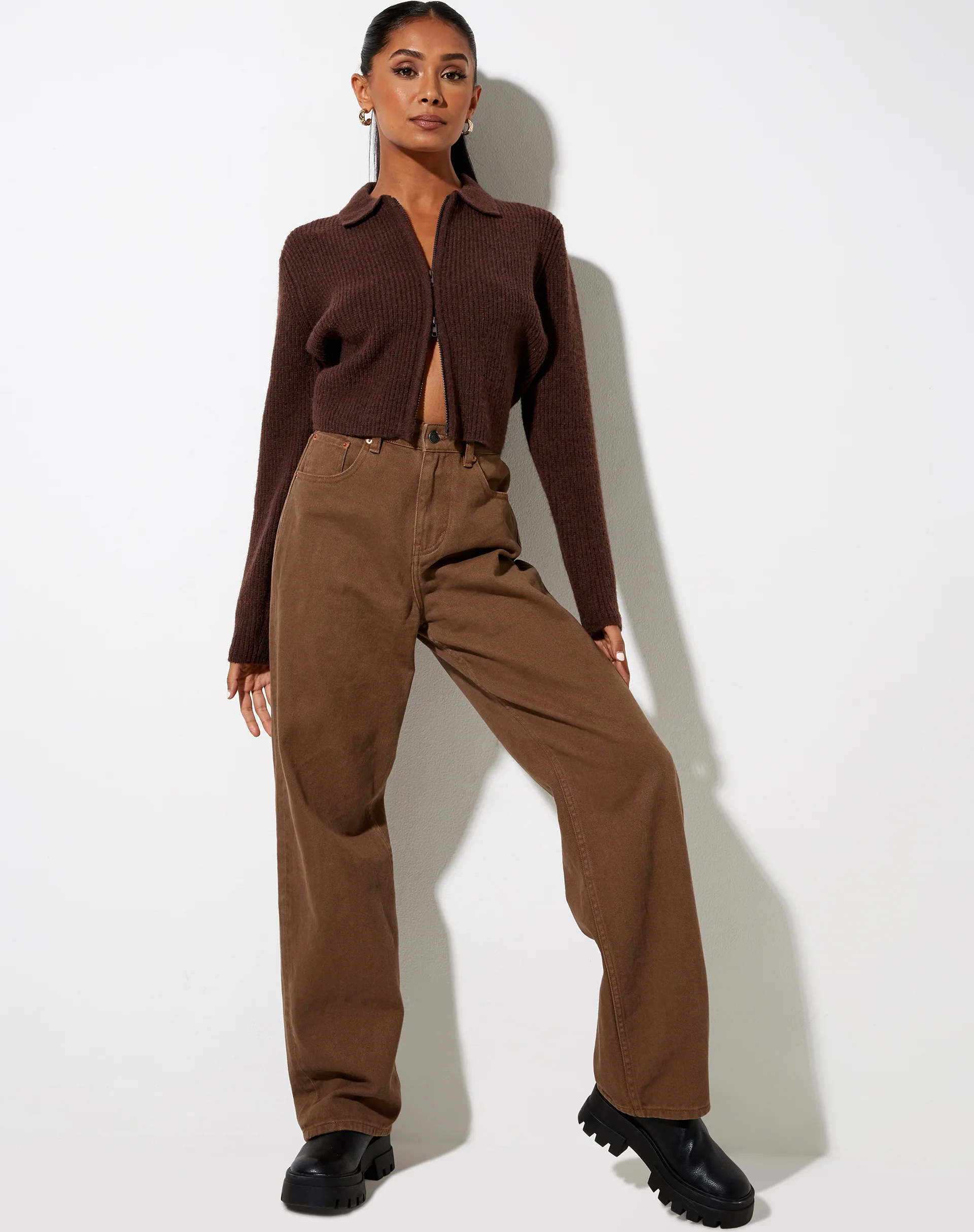 Tuzip Cardi in Knit Choco Brown - Image 3