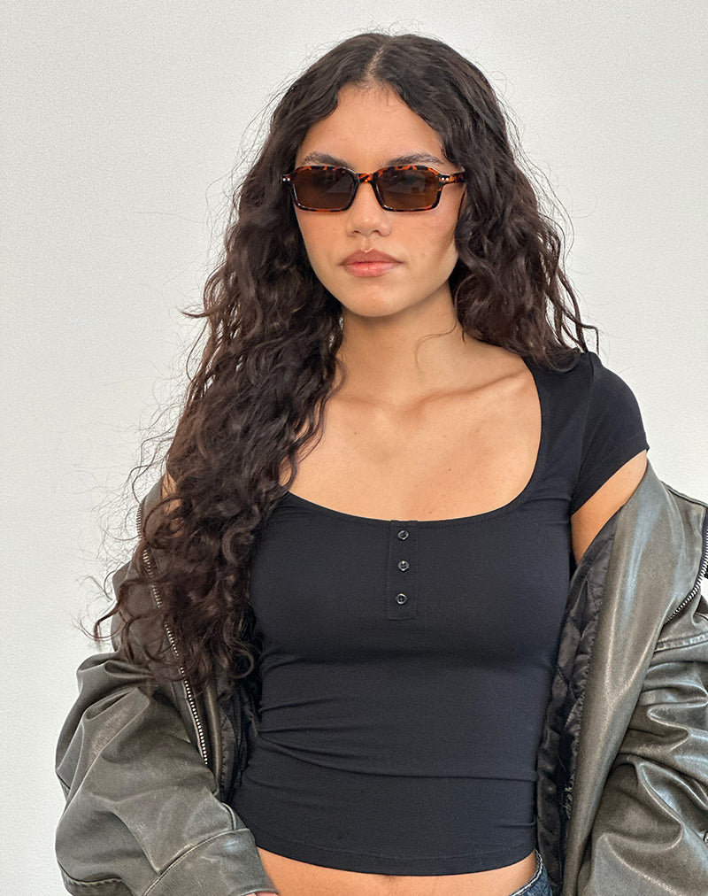 Vibian Short Sleeve Top in Black - Image 5