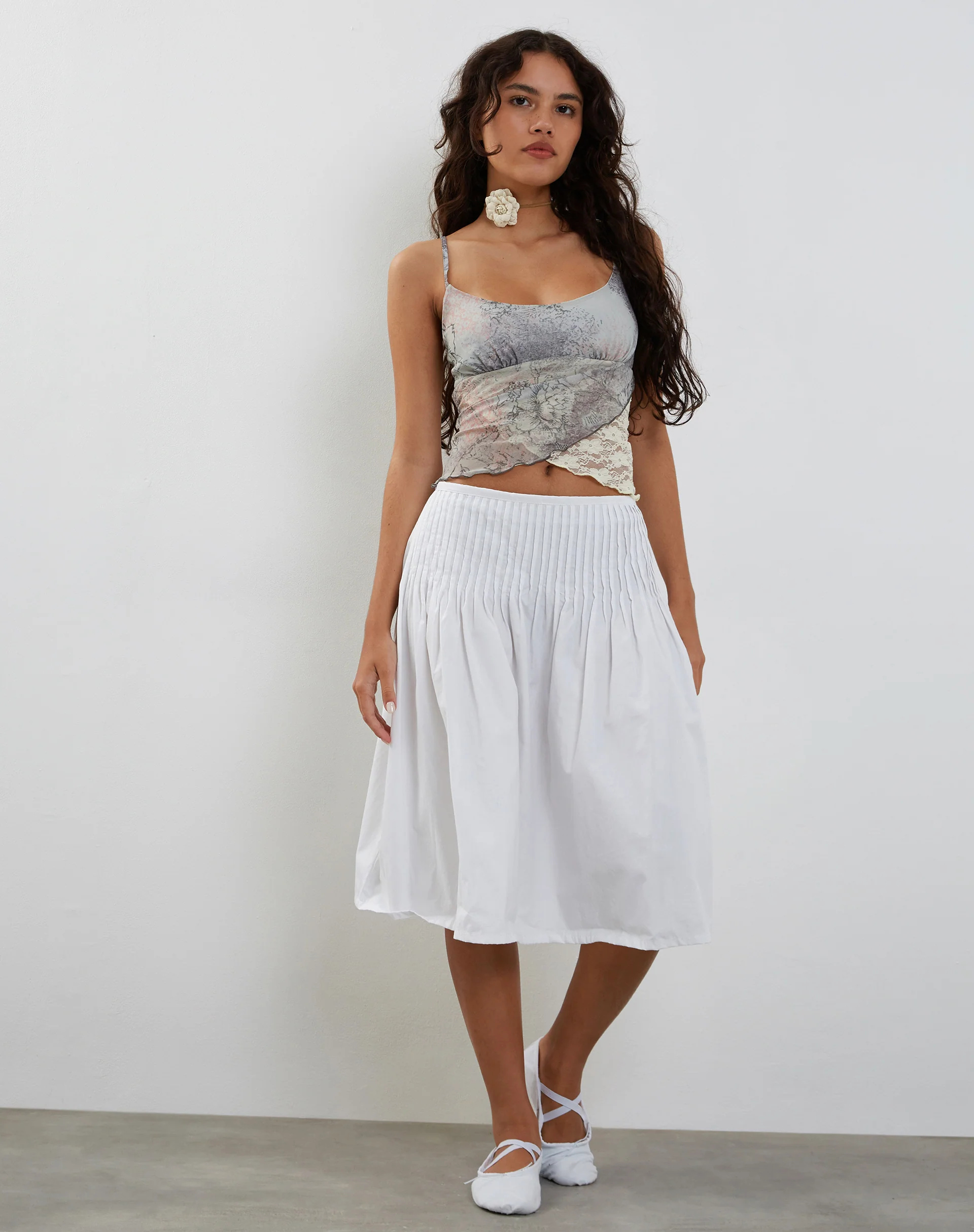Vienna Cami Top in Pastel Floral Lace - Image 3