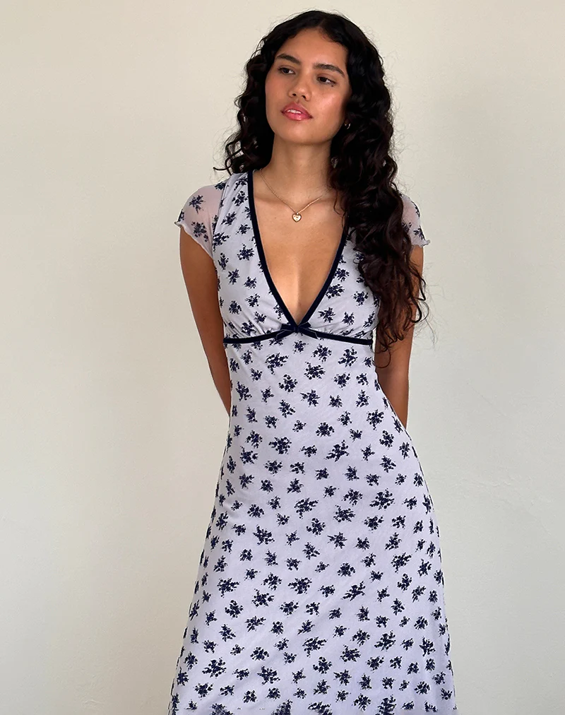 Vilinia Dress in Pale Grey Flower Cluster Flock - Image 3