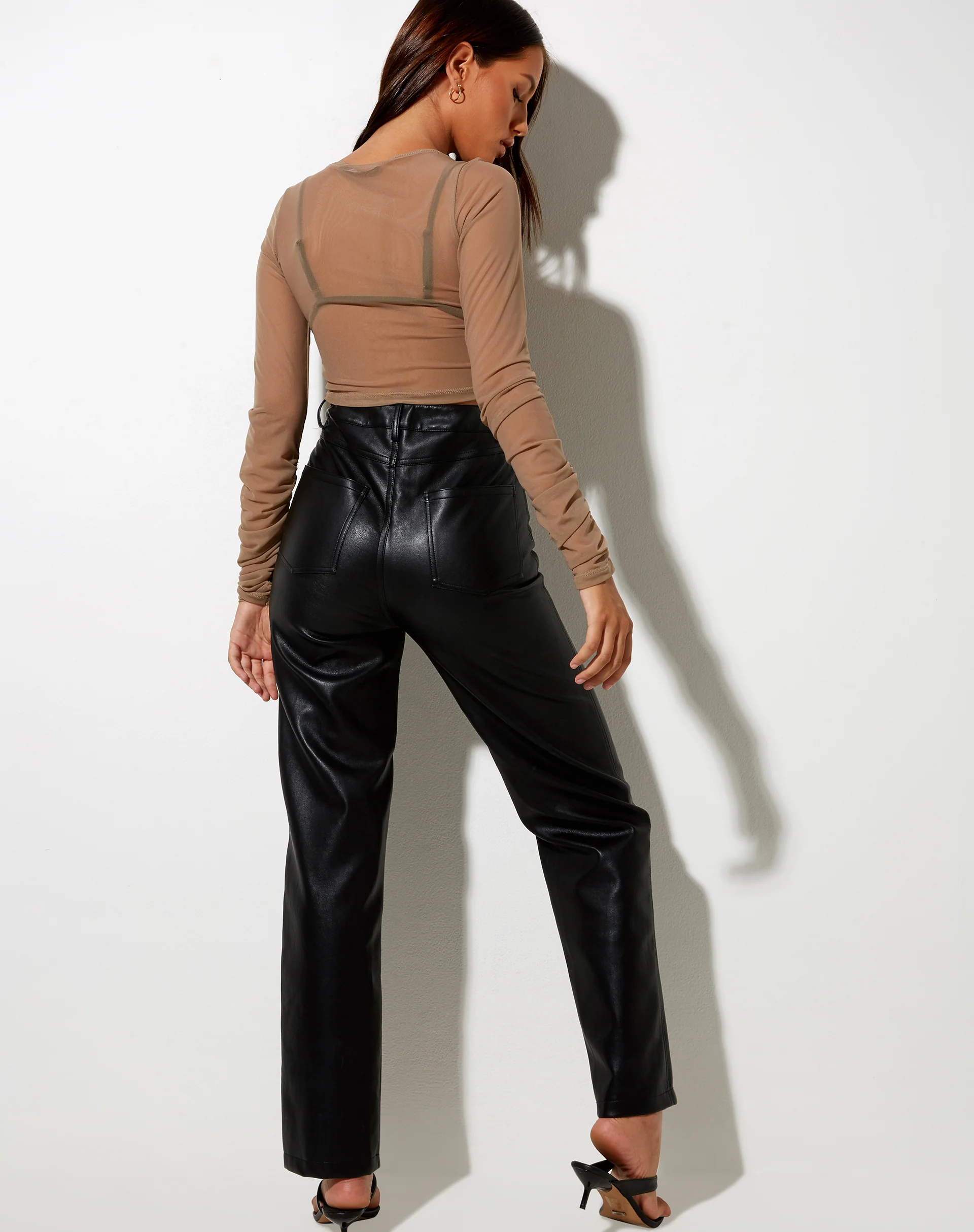 Vinta Crop Top in Mesh Taupe - Image 4