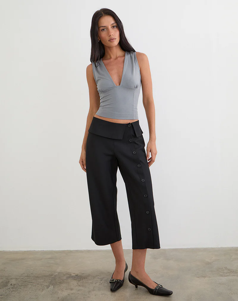 Wamari Capri Trouser in Tailoring Black