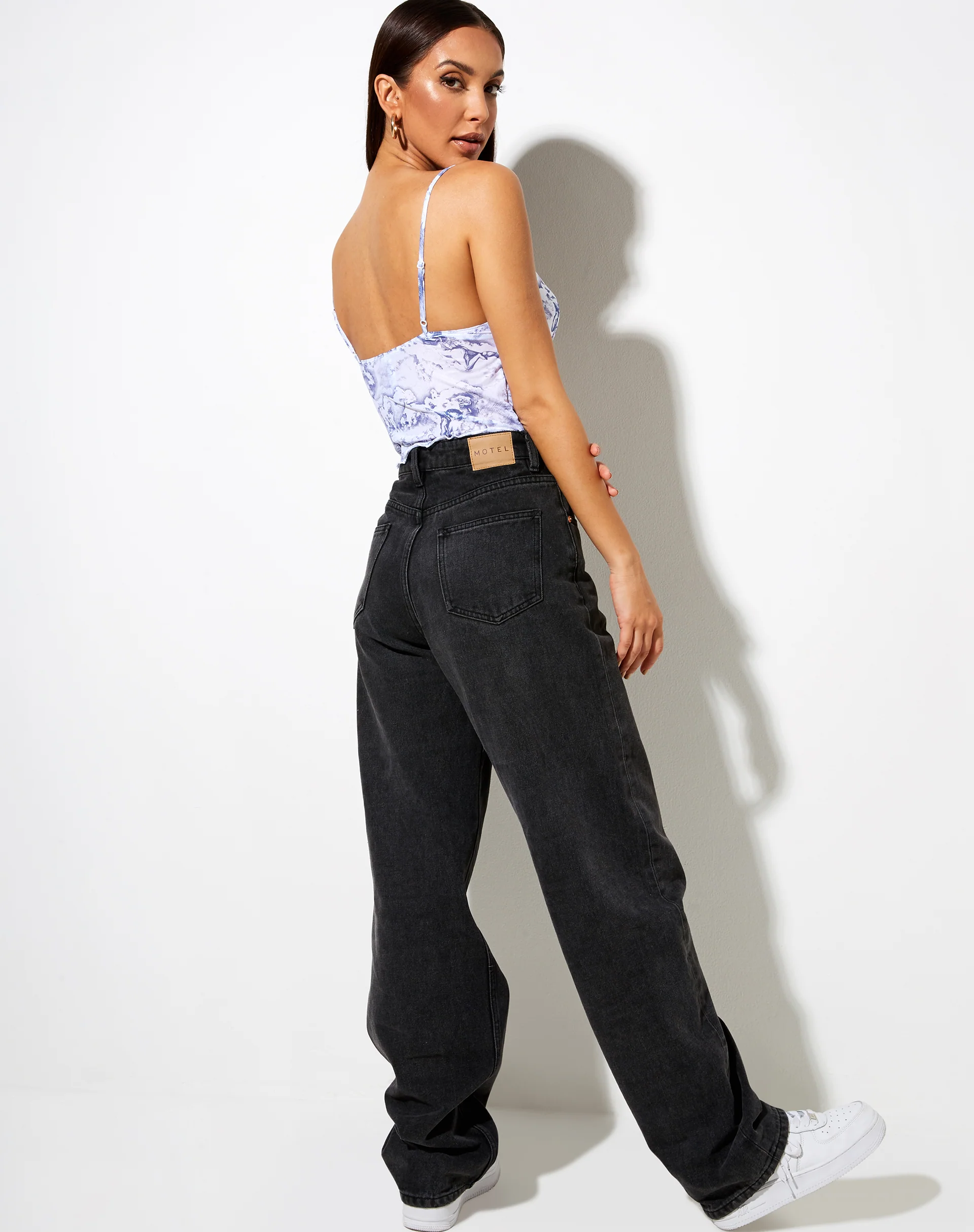 Yenika Crop in 20's Cherub White and Blue - Image 2
