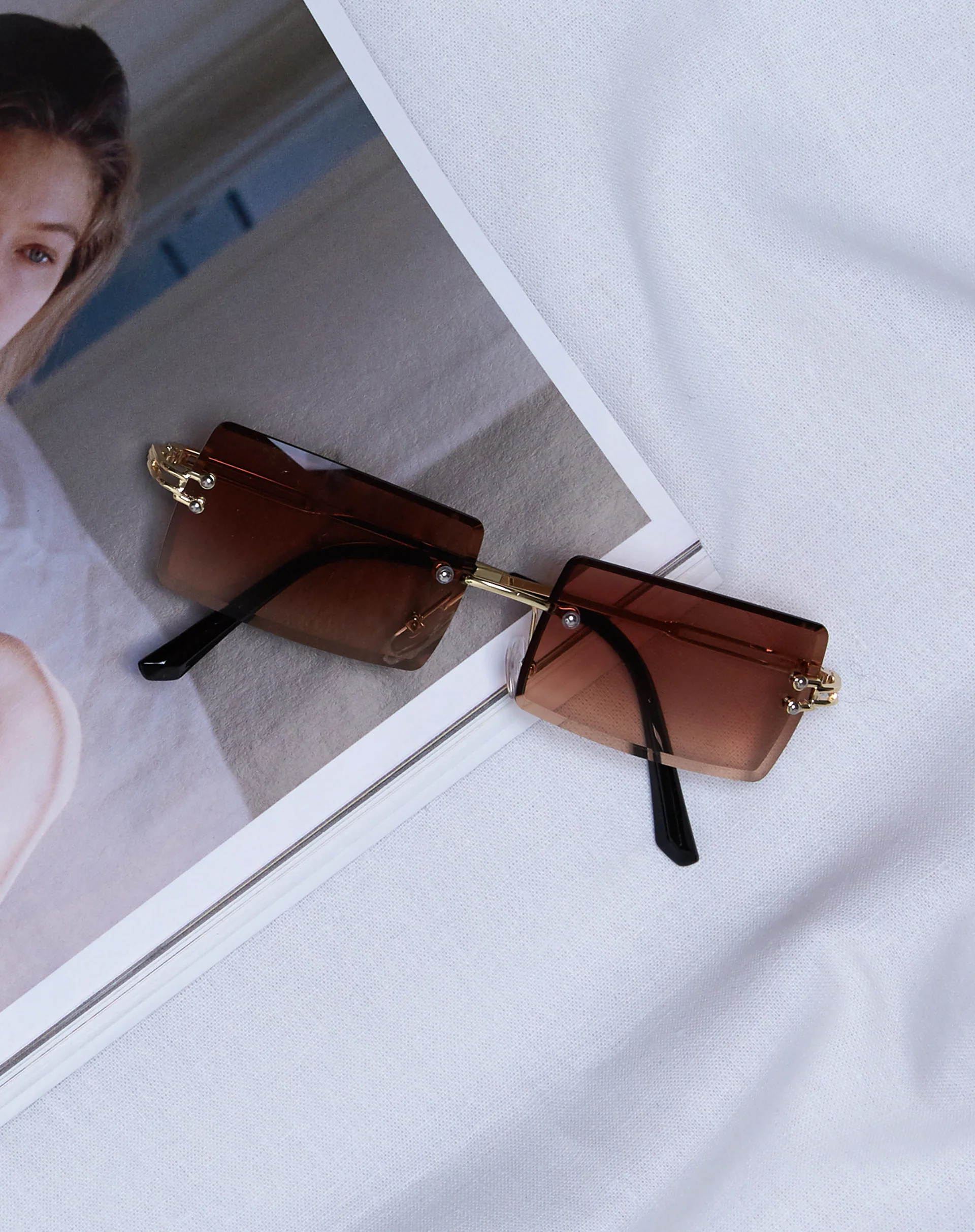 Yumi Sunglasses in Brown and Gold - Image 3