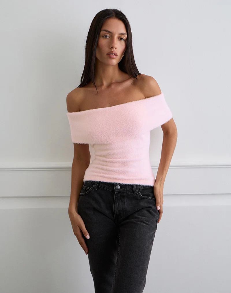 Yurian Off The Shoulder Top in Soft Pink - Image 5