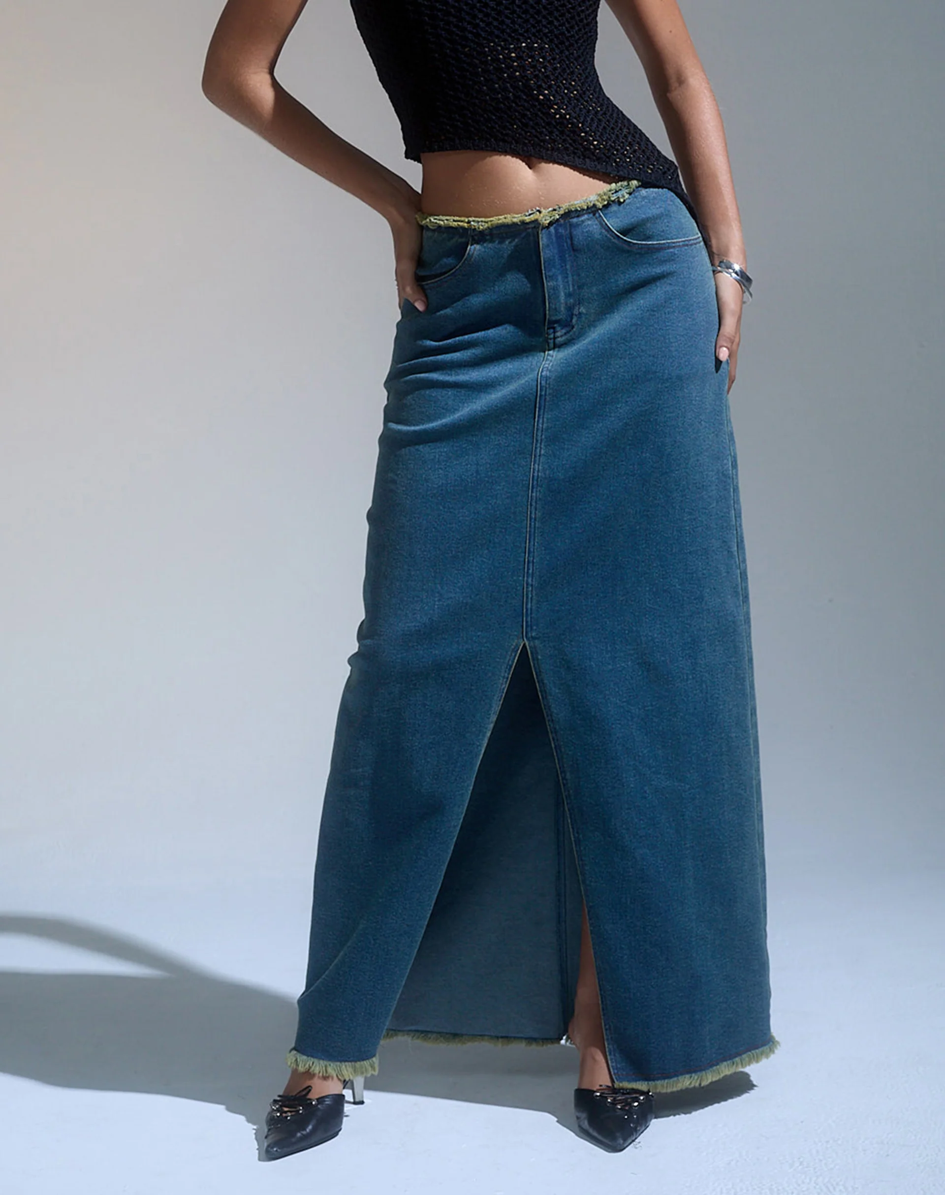 Zaenap Frayed Denim Maxi Skirt in Brown Blue Acid - Image 2