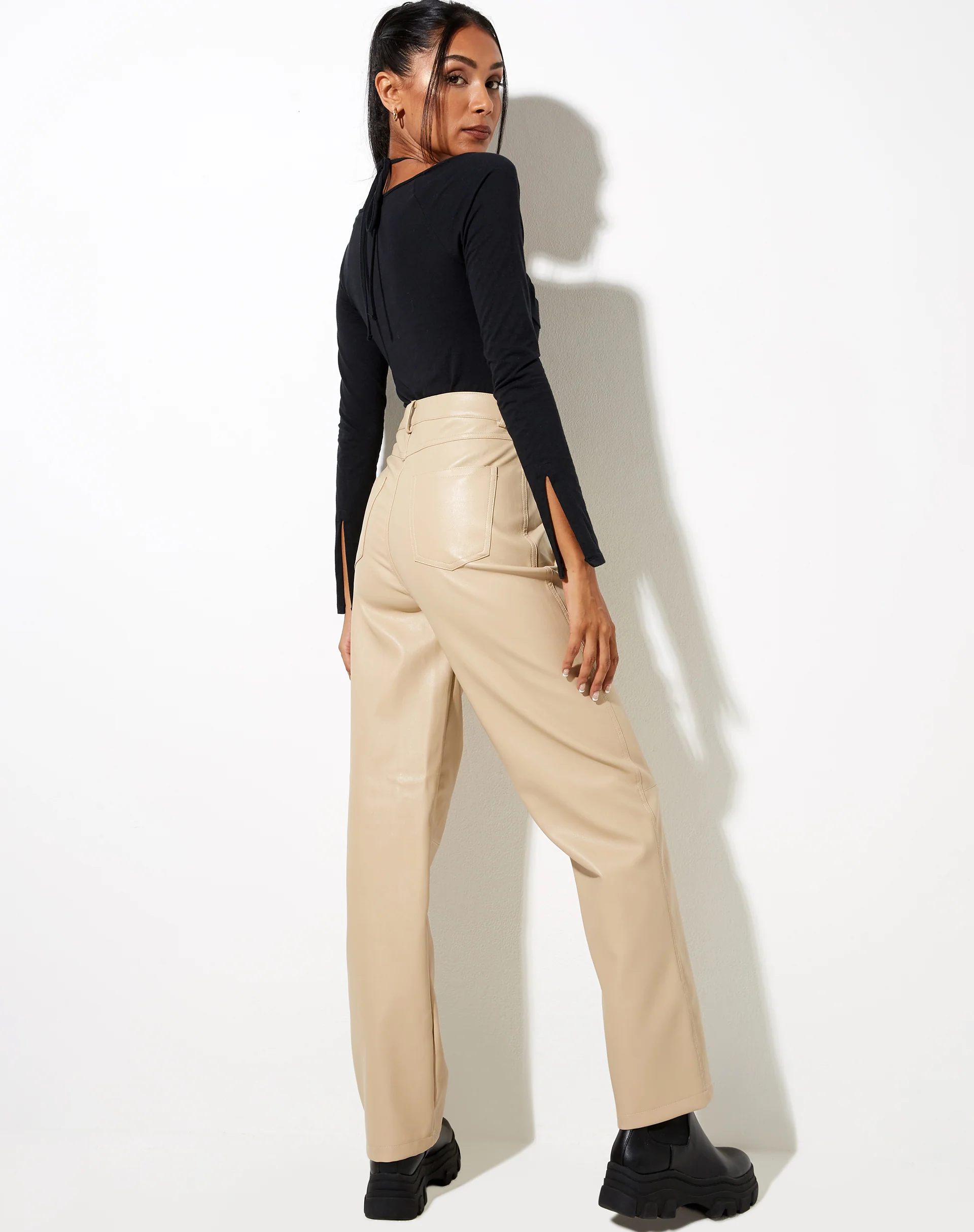 Zova Trouser in Buttermilk - Image 3