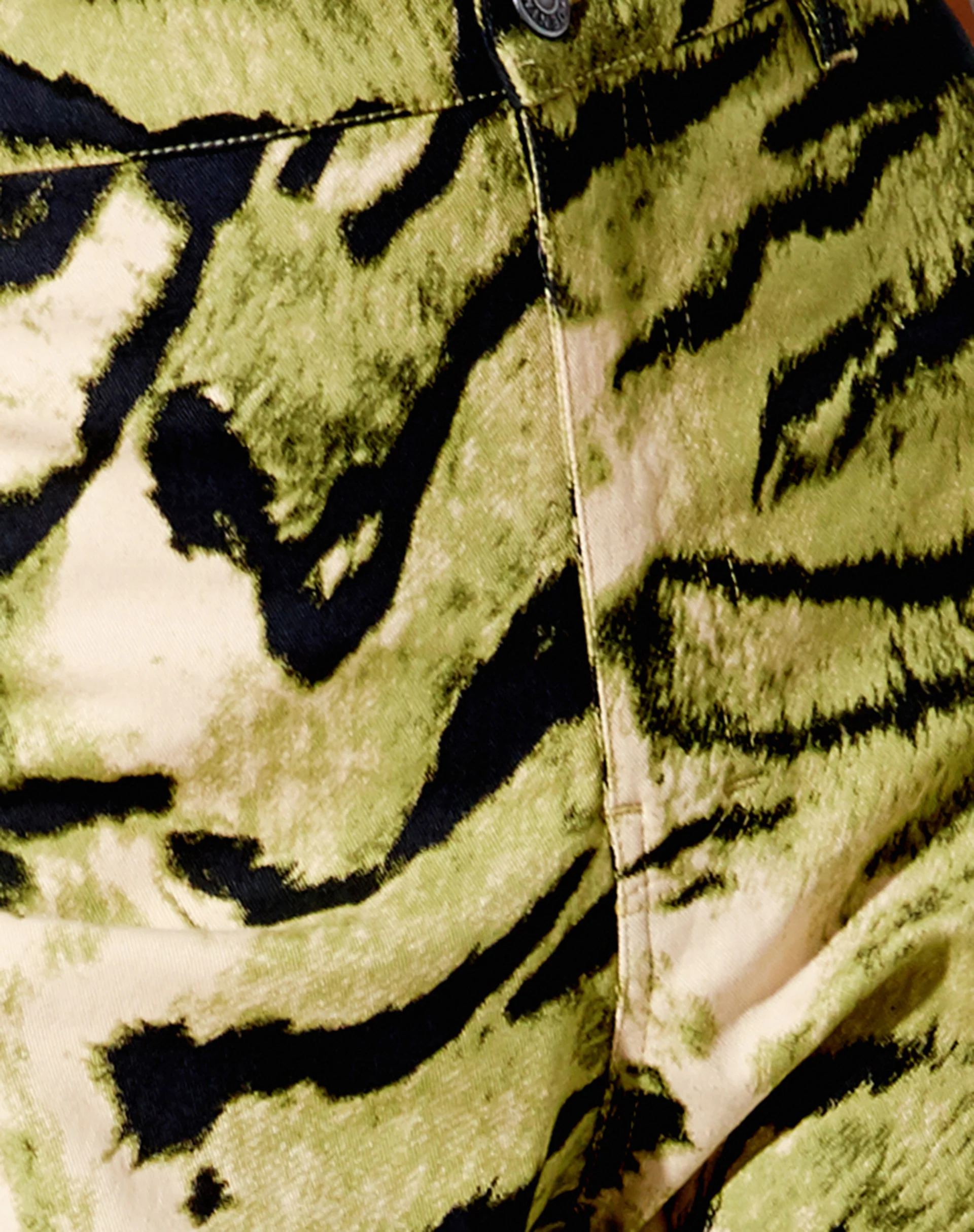 Zoven Flare Trouser in Tiger Full Khaki Placement - Image 5